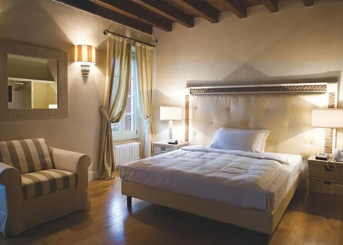 Borgo Machetto Hotel