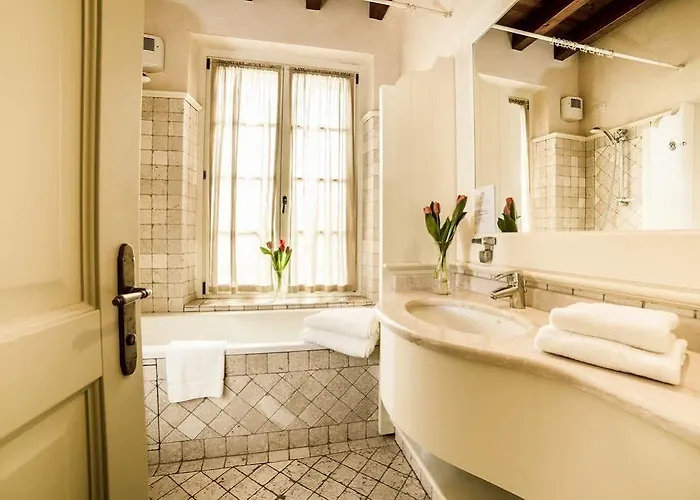 Borgo Machetto 4*