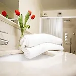 Borgo Machetto 4* Дезенцано-дель-Гарда