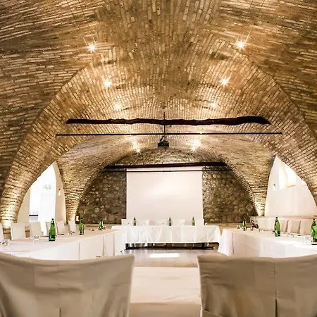 Borgo Machetto 4* Desenzano del Garda