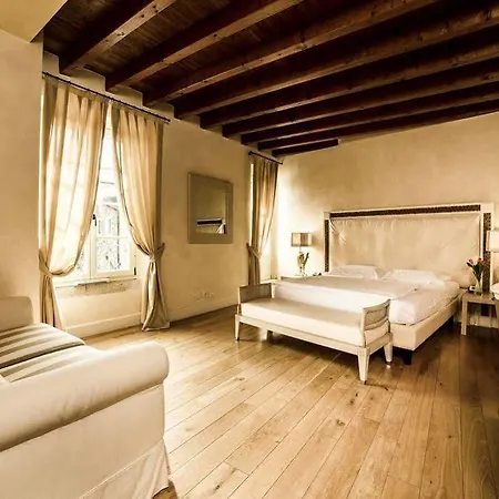 Borgo Machetto Desenzano del Garda