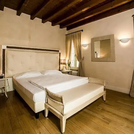 Borgo Machetto Hotel